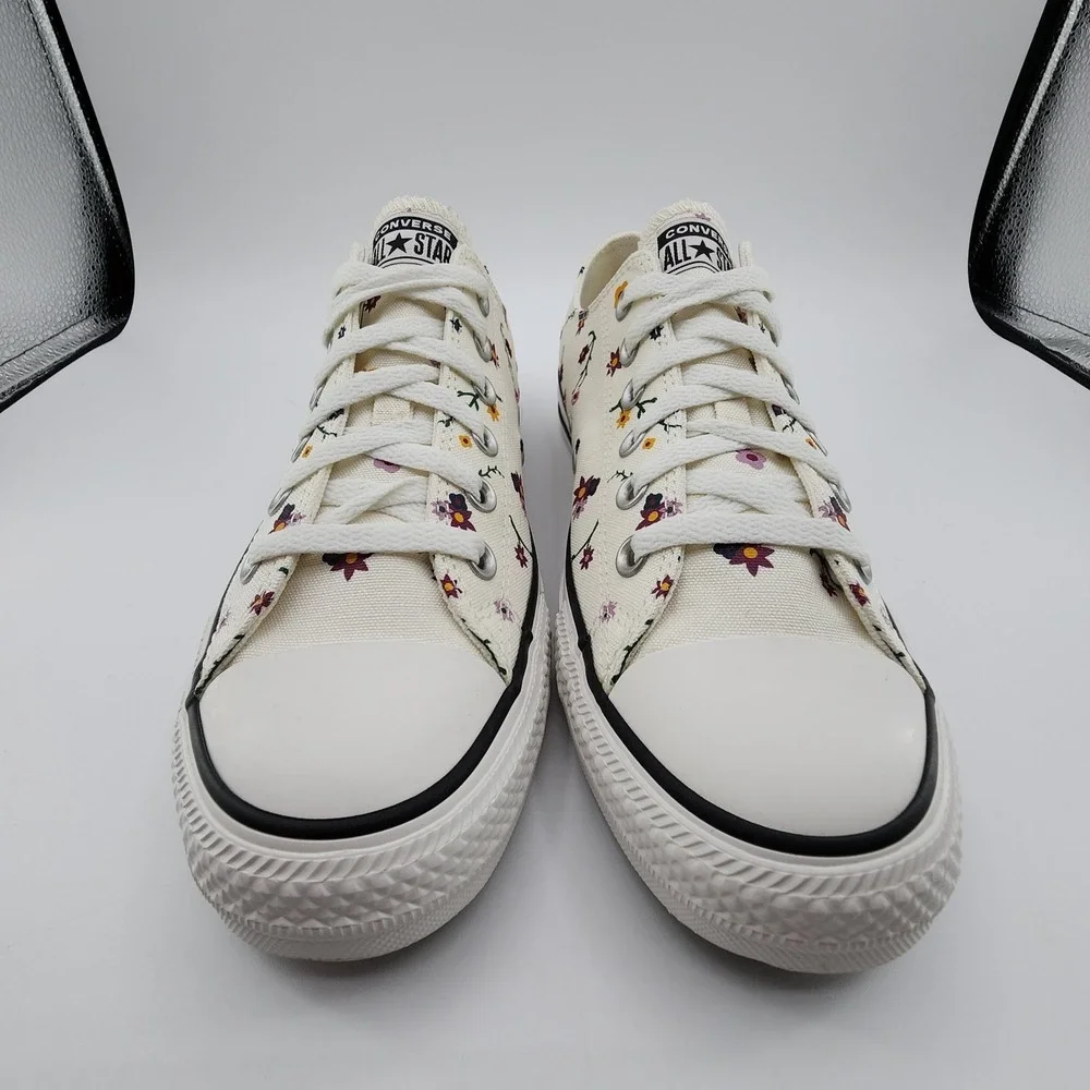Converse Chuck Taylor All Star Low Shoes Womens 9 Cream Embroidered Floral NEW - Picture 3 of 11